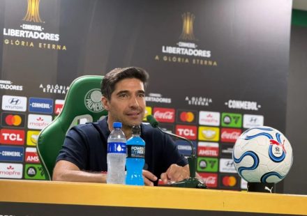 Abel valoriza quarta final de Libertadores com o Palmeiras: "Normalizamos algo muito difícil"