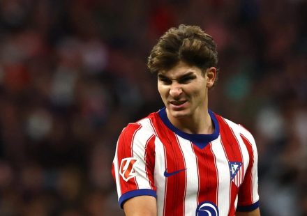 Alvo de polêmica na última janela com o Barça, atacante do Atlético de Madrid pede desculpas: "Teria raiva"