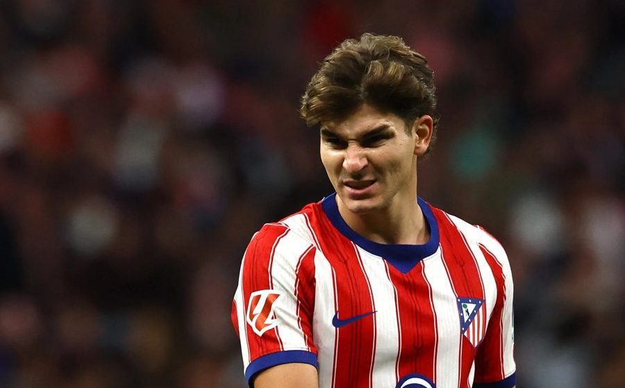 Alvo de polêmica na última janela com o Barça, atacante do Atlético de Madrid pede desculpas: "Teria raiva"
