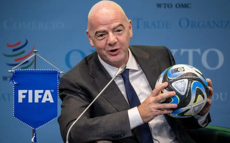 Após projeto fracassado, Infantino afirma contar com amplo apoio para presidir a Fifa; candidaturas terminam em menos de um mês