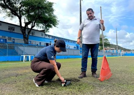 Candidato a treinos da Copa do Mundo Feminina, Sabino Ribeiro recebe visita da FIFA