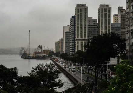 Eleições 2026: vai chover no horário da votação? Veja previsão do tempo para todo o país