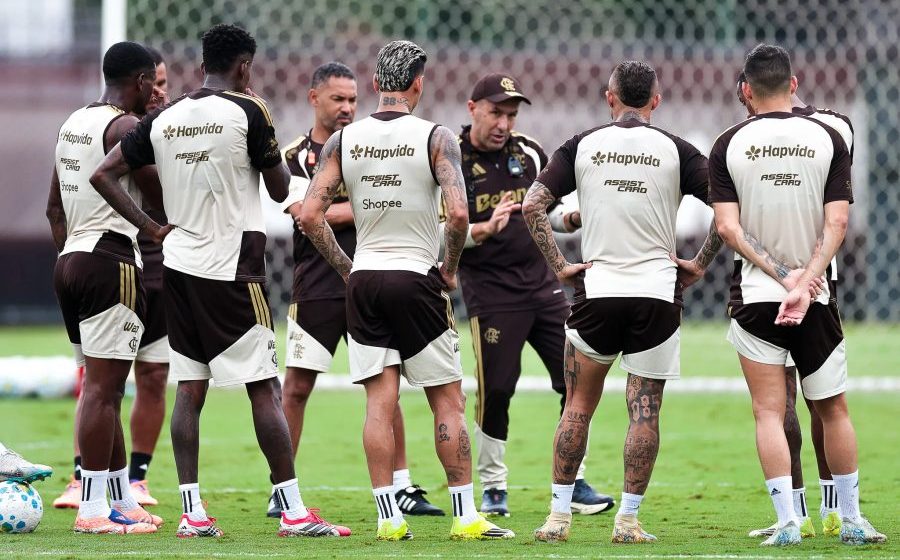 Escalação do Flamengo: Jardim pode fazer mudanças nas laterais e no ataque contra o Atlético-MG