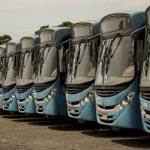“Não vi um único ônibus passar”: o dia em que Salvador votou de carona com estranhos