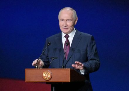 Negociações devem focar na segurança da Rússia, Ucrânia e Europa, diz Putin