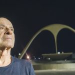 Ney Matogrosso passa por cirurgia e ficará longe dos palcos: 'Nada grave'