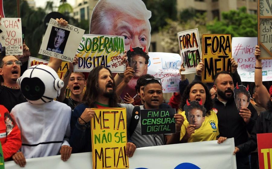 Parlamentares dos EUA cobram Meta por tratamento desigual a Lula