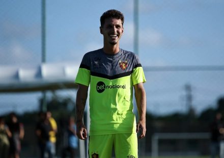 Sergipe anuncia contratação de Juan Xavier, novo reforço para o meio de campo