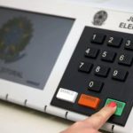 TSE confirma 34,3 mil votos registrados após 17h de domingo; só 1,4% das seções eleitorais funcionaram até as 19h