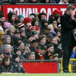 United mantém Carrick no cargo para enfrentar o Chelsea após discutir demissão, diz jornal