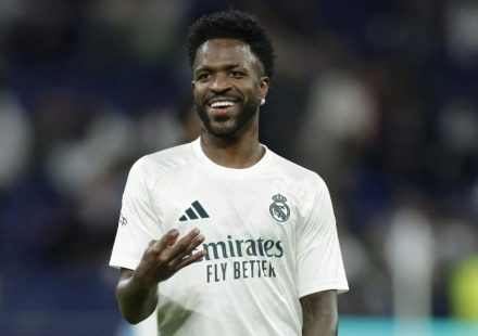 Vini Jr. pula para quinto lugar na lista da Forbes de jogadores mais bem pagos do mundo